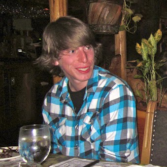 Dylan Kearney Photo 14