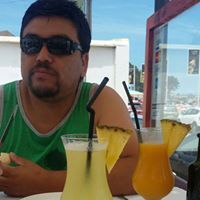 Moises Robles Photo 17