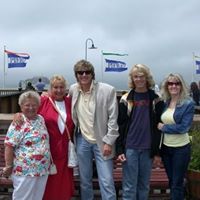 Debbie Wolski Photo 7