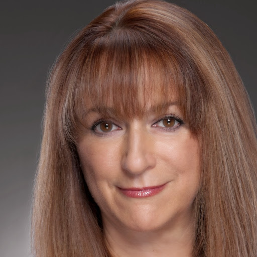 Kim Wheeler Photo 37
