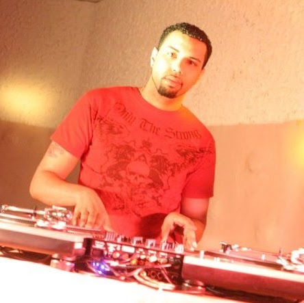 Myke Jones Photo 6