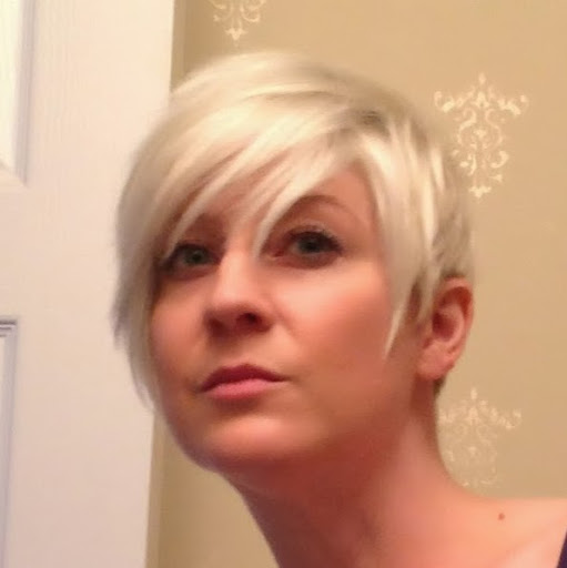 Kristi Sanders Photo 18