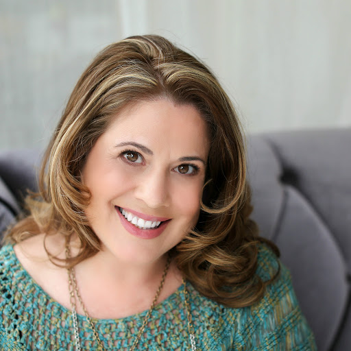 Rebecca Baldwin Photo 47