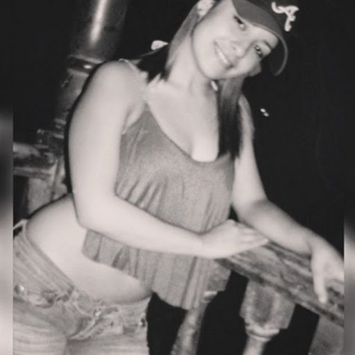 Geraldine Martinez Photo 20
