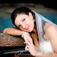 Erika Griffith Photo 14