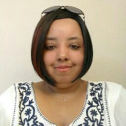 Adrienne Hayes Photo 19