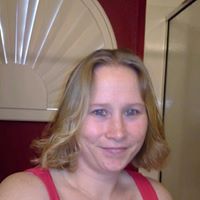 April Skinner Photo 12