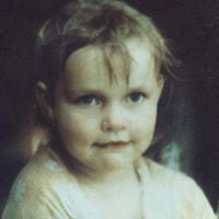 Lisa Carriere Photo 19