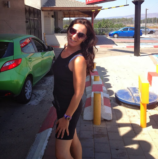 Esther Lehman Photo 6