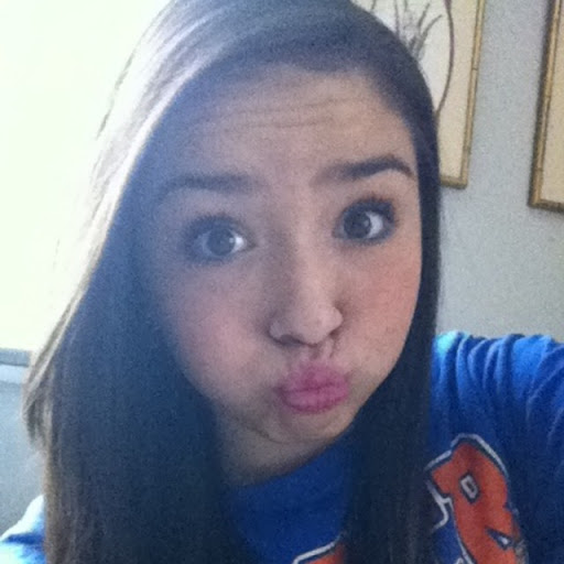 Lizzie Brock Photo 8