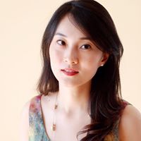 Lucy Shen Photo 25