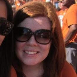 Lindsey Kuhn Photo 11