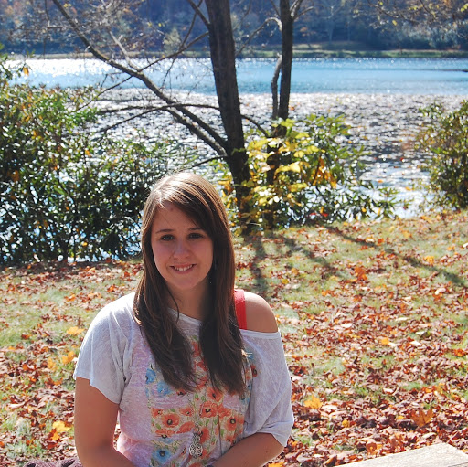 Shannon Oliver Photo 29