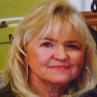 Carol Piper Photo 35