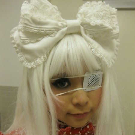 Julie Doll Photo 26