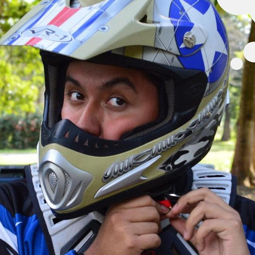 David Serna Photo 32