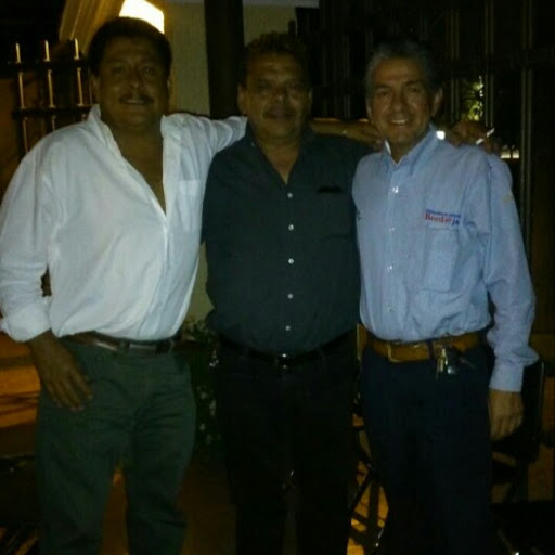Benny Lopez Photo 27