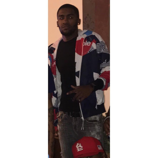 Marcus Woods Photo 32