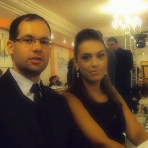 Michele Machado Photo 20