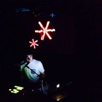 Louis Weeks Photo 16