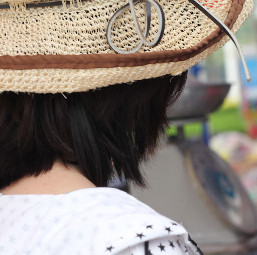 He Li Photo 25
