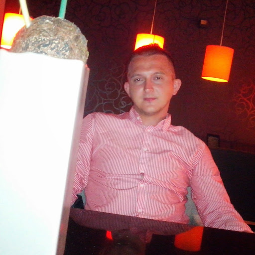 Piotr Czyz Photo 9