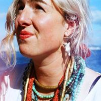 Bridget Warren Photo 17