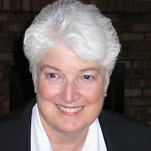 Linda Simpson Photo 33