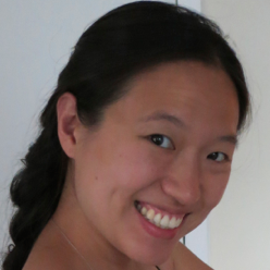 Emily Chan Photo 40