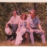 Esther Mills Photo 24