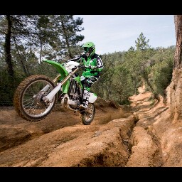 Austen Bennett Photo 3