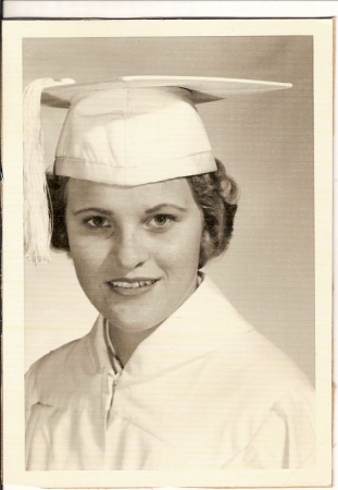 Betty Collins Photo 36