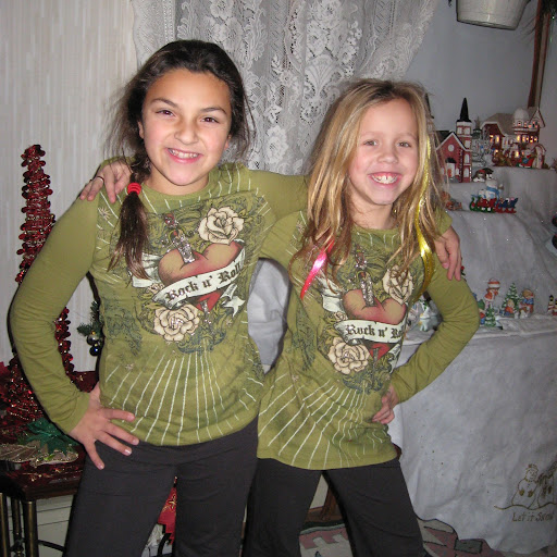 Sabrina Caputo Photo 11