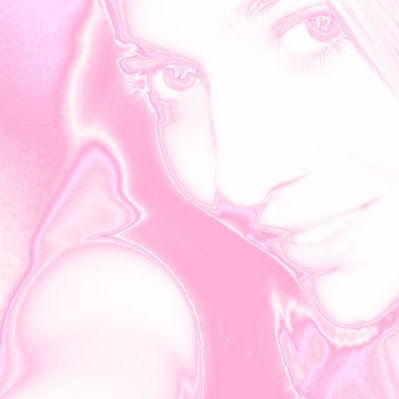 Cassandra Wren Photo 6