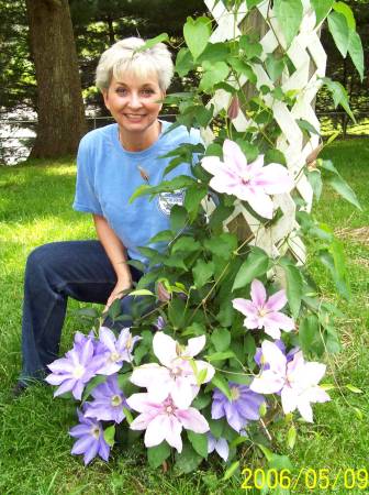 Teresa Lynch Photo 50