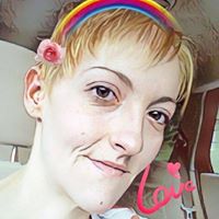 Samantha Griffith Photo 13