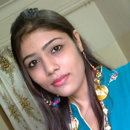 Nida Farooqui Photo 7