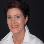 Diane Plant Photo 32