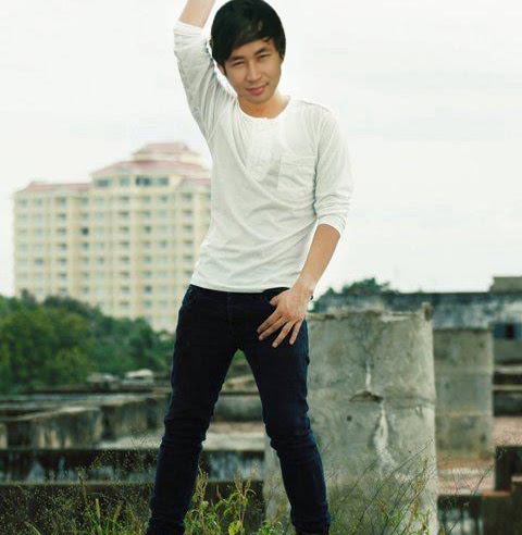 Heng Him Photo 3