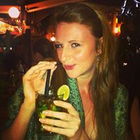 Laura Tweedie Photo 7