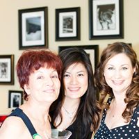 Julie Lee Photo 45