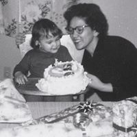 Mary Huth Photo 16
