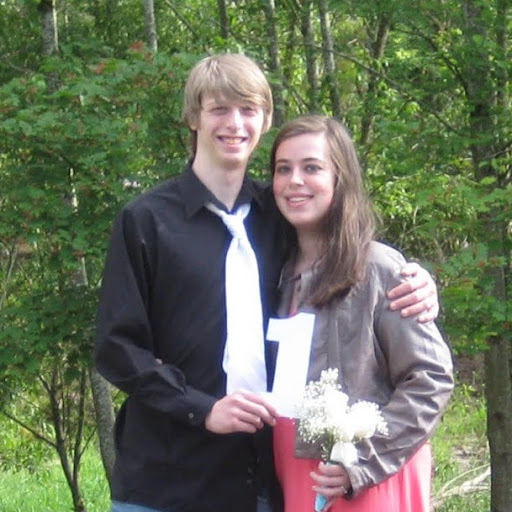 Megan Spencer Photo 11
