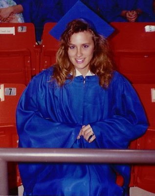 Jennifer Holman Photo 36