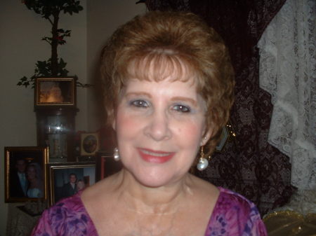 Sandra Moore Photo 51