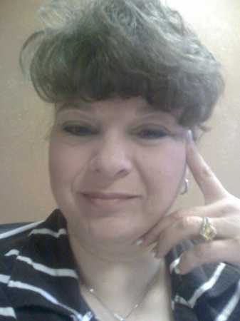 Tracy Neal Photo 27