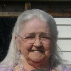 Ruth Davis Photo 27