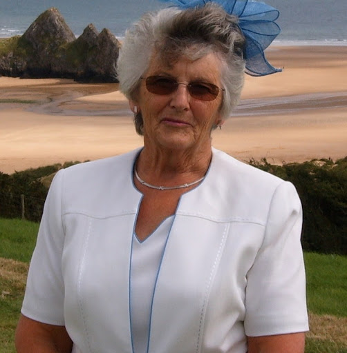 Judith Thomas Photo 41