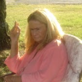 Jill Ward Photo 23