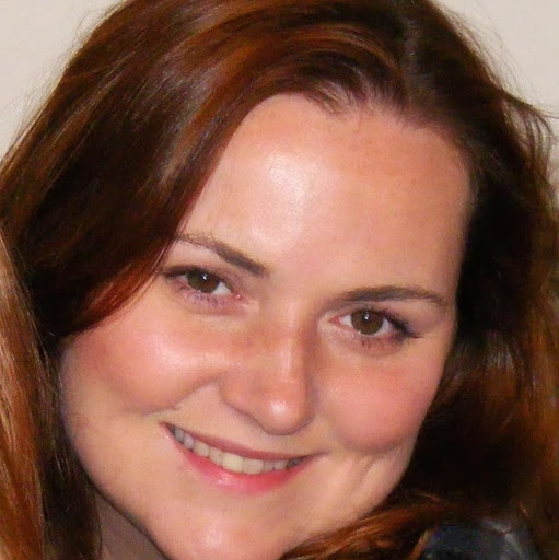 Julie Guthrie Photo 31